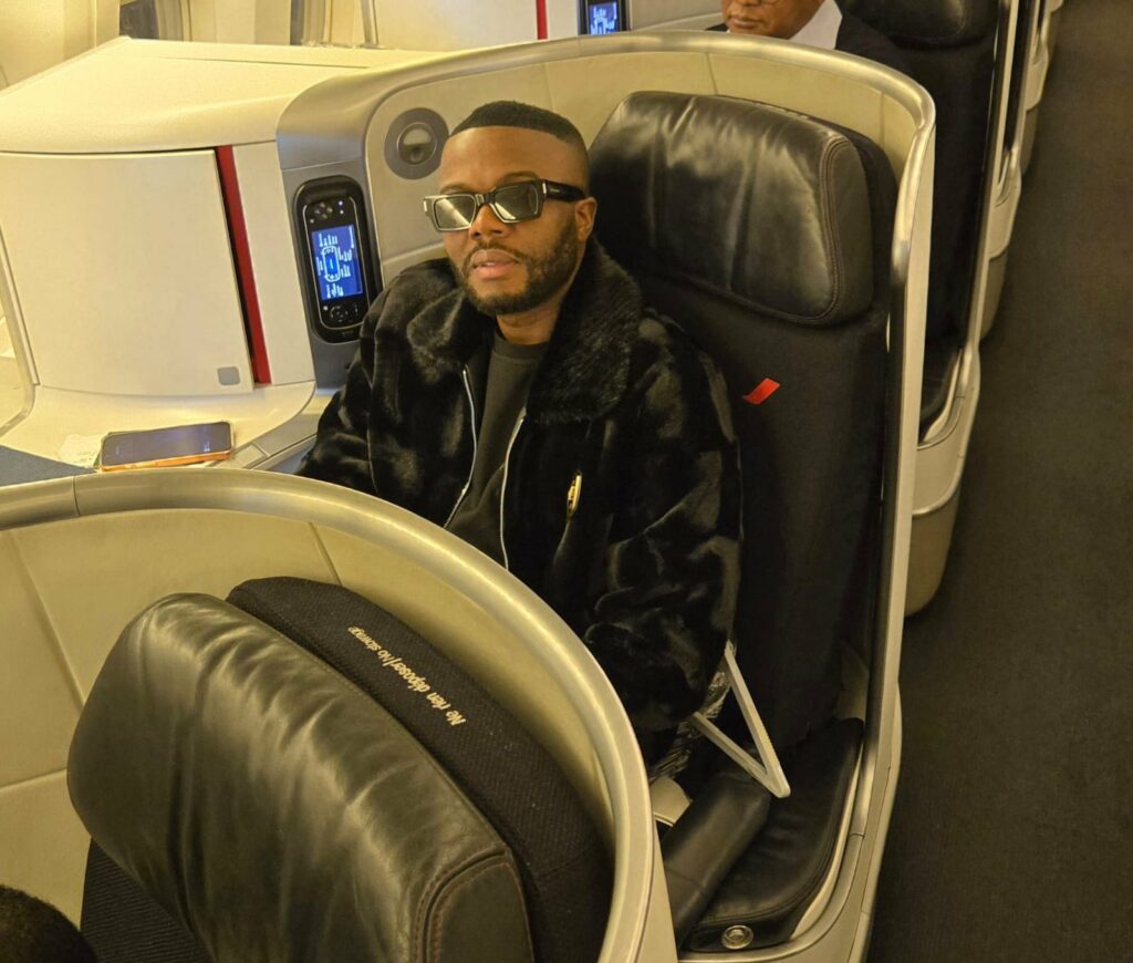 kerozen-retire-sa-plainte-contre-debordo-leekunfa